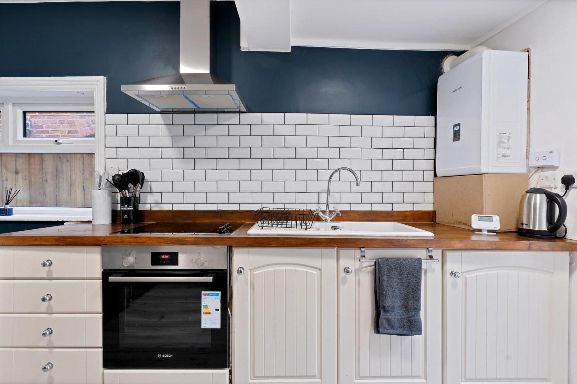 Sally's - Uttoxeter: Close To Alton Towers